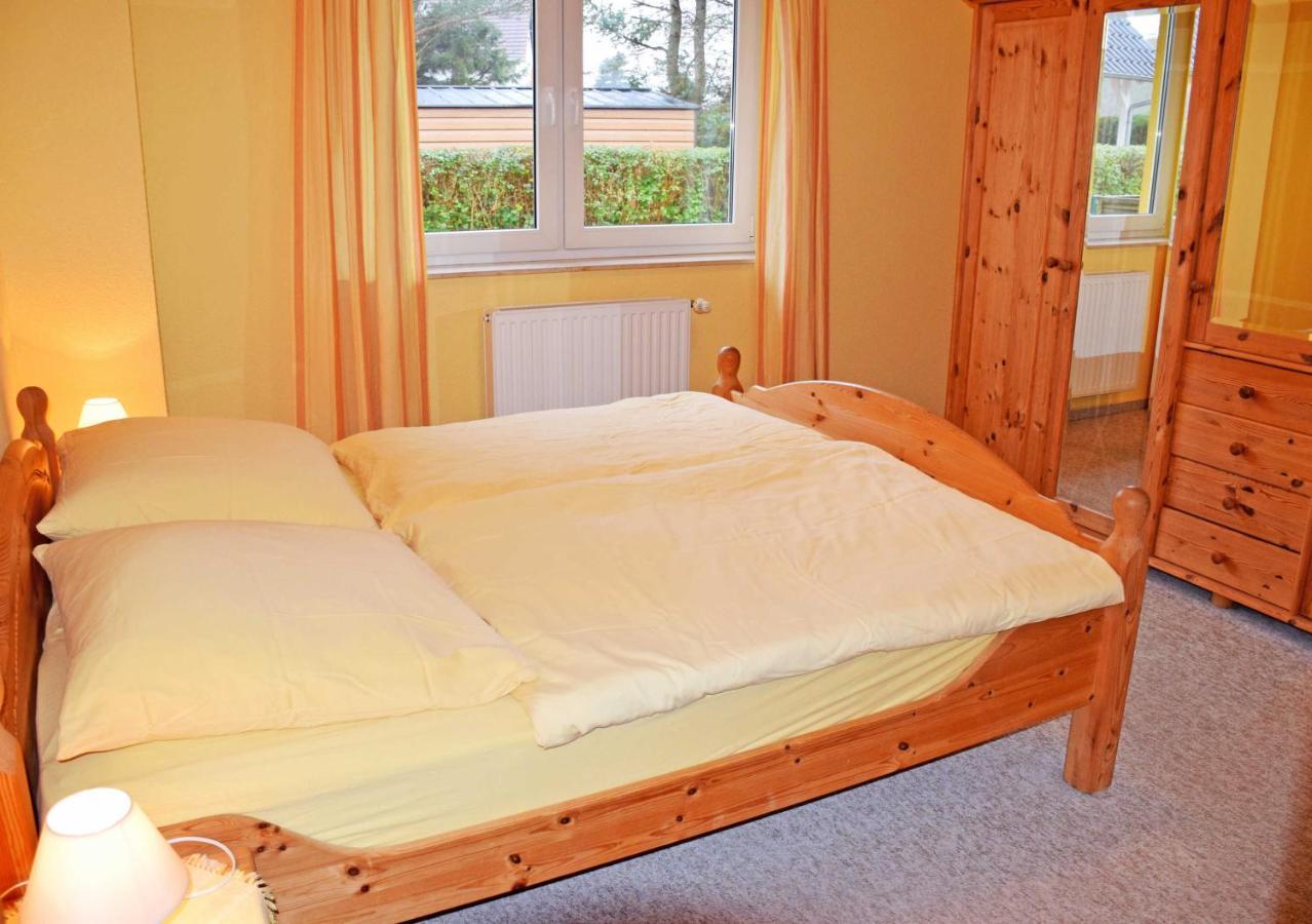 Ferienhaus Sabine Mit Kamin Und So Baabe Buitenkant foto